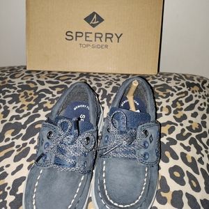 Sperry boys size 7